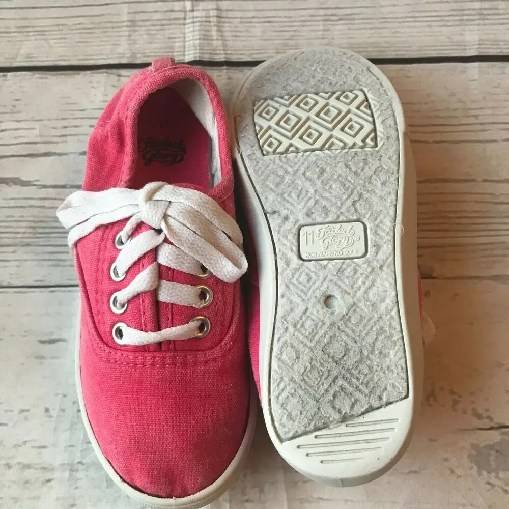 Faded Glory Arizona Jean Co Skirt and Sneakers Size Medium 11